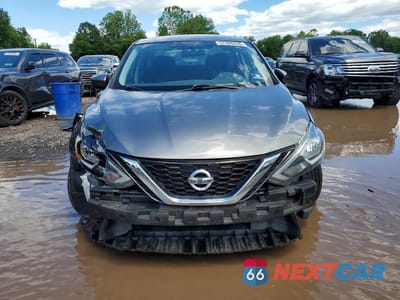 Piąte zdjęcie samochodu w środku: 2017 NISSAN SENTRA SV VIN:3N1AB7AP3HY203939 - miniatura