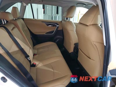 Zdjęcie 11 z 13 samochodu: 2023 TOYOTA RAV4 LIMITED VIN:4T3D6RFVXPU137847 - miniatura