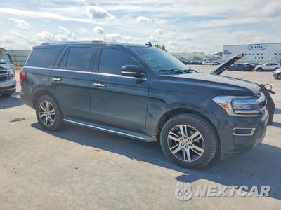 Czwarte zdjęcie samochodu z boku: 2022 FORD EXPEDITION LIMITED VIN:1FMJU2AT5NEA37502 - miniatura