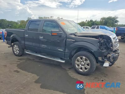 Czwarte zdjęcie samochodu z boku: 2014 FORD F150 SUPERCREW VIN:1FTFW1CT2EFB81921 - miniatura