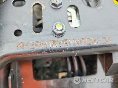 Zdjęcie 9 z 9 samochodu: 2017 YAMAHA YZFR3 A VIN:MH3RH15Y9HK002304 - miniatura