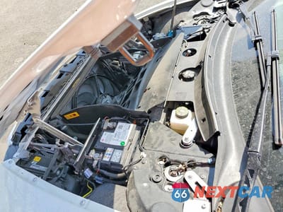 Zdjęcie 11 z 13 samochodu: 2019 BMW I8 VIN:WBY2Z4C53K7D08434 - miniatura