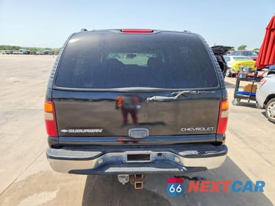 Zdjęcie 6 z 12 samochodu: 2001 CHEVROLET SUBURBAN K1500 VIN:3GNFK16T01G285069 - miniatura