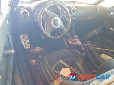 Zdjęcie 8 z 12 samochodu: 2001 AUDI TT QUATTRO VIN:TRUWX28N911026759 - miniatura