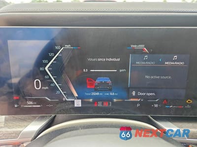 Zdjęcie 9 z 13 samochodu: 2023 BMW 740 I VIN:WBA23EH00PCM21708 - miniatura
