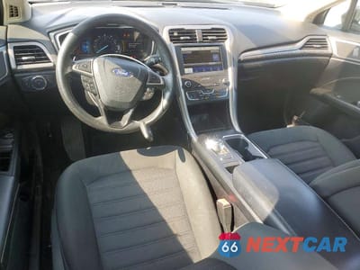Zdjęcie 8 z 12 samochodu: 2019 FORD FUSION SE VIN:3FA6P0T95KR270575 - miniatura