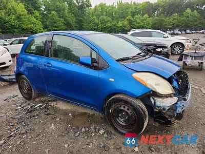 Czwarte zdjęcie samochodu z boku: 2008 TOYOTA YARIS BASE VIN:JTDJT923X85175460 - miniatura
