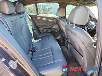 Zdjęcie 10 z 13 samochodu: 2019 BMW 530E VIN:WBAJA9C52KB389869 - miniatura