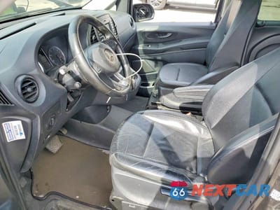 Zdjęcie 7 z 13 samochodu: 2017 MERCEDES-BENZ METRIS VIN:WDAPG2EE4H3310918 - miniatura