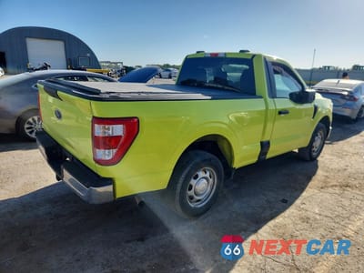 Trzecie zdjęcie samochodu z tyłu: 2022 FORD F150 VIN:1FTMF1CB6NKE05004 - miniatura