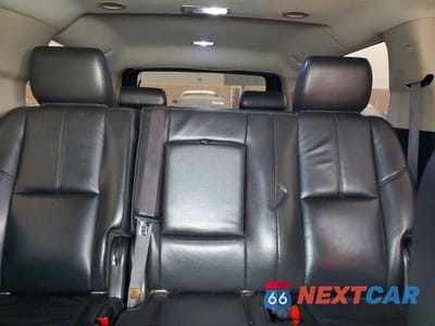 Zdjęcie 10 z 13 samochodu: 2013 GMC YUKON XL K1500 SLT VIN:1GKS2KE72DR196792 - miniatura