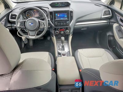 Zdjęcie 8 z 13 samochodu: 2023 SUBARU FORESTER PREMIUM VIN:JF2SKAEC4PH540119 - miniatura