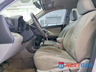 Zdjęcie 7 z 13 samochodu: 2009 TOYOTA RAV4 BASE VIN:JTMBF33V995010042 - miniatura