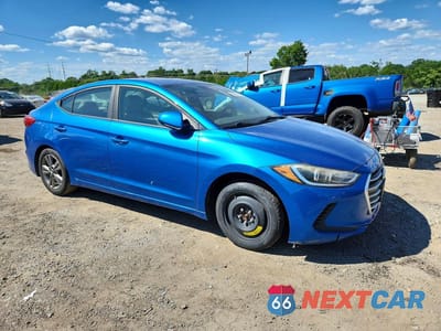 Czwarte zdjęcie samochodu z boku: 2017 HYUNDAI ELANTRA SE VIN:5NPD84LF1HH042547 - miniatura