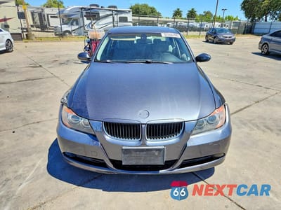 Piąte zdjęcie samochodu w środku: 2007 BMW 328 I SULEV VIN:WBAVC53557FZ73011 - miniatura