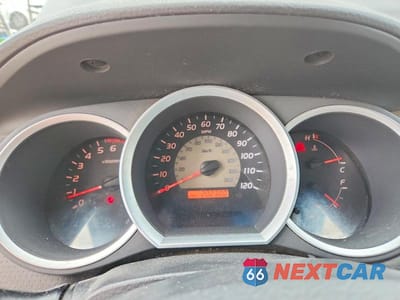 Zdjęcie 9 z 12 samochodu: 2008 TOYOTA TACOMA BASE VIN:5TEPX42N88Z572780 - miniatura