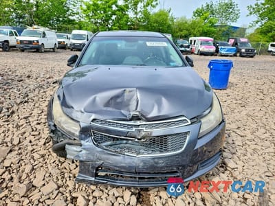 Piąte zdjęcie samochodu w środku: 2013 CHEVROLET CRUZE LT VIN:1G1PC5SB1D7122485 - miniatura