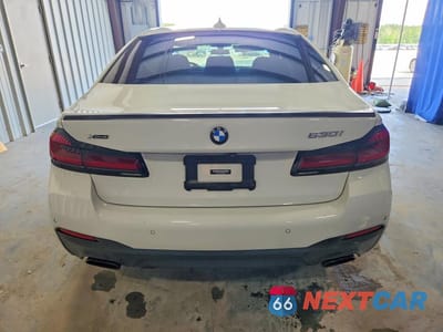 Zdjęcie 6 z 12 samochodu: 2022 BMW 530 XI VIN:WBA13BJ03NCJ40293 - miniatura