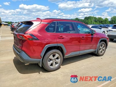 Trzecie zdjęcie samochodu z tyłu: 2023 TOYOTA RAV4 XLE VIN:2T3W1RFV3PW255214 - miniatura