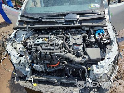 Zdjęcie 11 z 13 samochodu: 2024 TOYOTA PRIUS XLE VIN:JTDADABU7R3015962 - miniatura