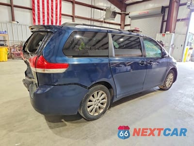Trzecie zdjęcie samochodu z tyłu: 2011 TOYOTA SIENNA LE VIN:5TDJK3DCXBS008823 - miniatura