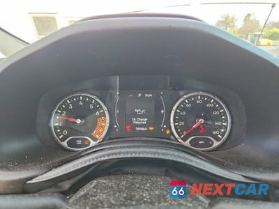 Zdjęcie 9 z 12 samochodu: 2020 JEEP RENEGADE LATITUDE VIN:ZACNJBBB3LPL11754 - miniatura