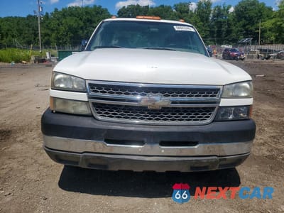 Piąte zdjęcie samochodu w środku: 2005 CHEVROLET SILVERADO C3500 VIN:1GCJC39275E318855 - miniatura