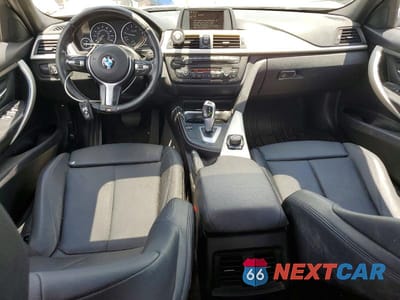 Zdjęcie 8 z 12 samochodu: 2014 BMW 320 I XDRIVE VIN:WBA3C3G57ENS68073 - miniatura