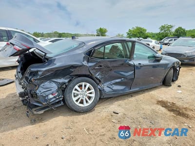 Trzecie zdjęcie samochodu z tyłu: 2025 TOYOTA CAMRY LE VIN:4T1DAACK2SU513808 - miniatura