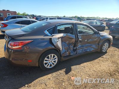 Trzecie zdjęcie samochodu z tyłu: 2015 NISSAN ALTIMA 2.5 S VIN:1N4AL3AP7EC100908 - miniatura