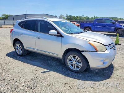 Czwarte zdjęcie samochodu z boku: 2013 NISSAN ROGUE S VIN:JN8AS5MT8DW509969 - miniatura