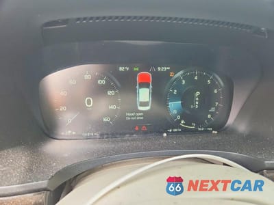 Zdjęcie 9 z 12 samochodu: 2018 VOLVO S90 T5 MOMENTUM VIN:LVY982AK2JP025107 - miniatura