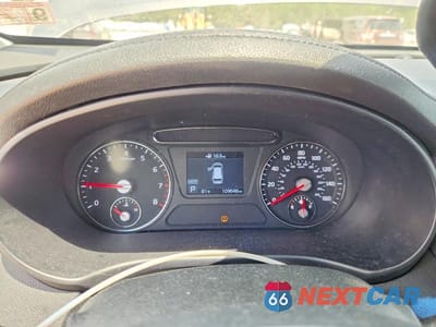 Zdjęcie 9 z 13 samochodu: 2019 KIA SORENTO LX V6 VIN:5XYPGDA57KG522746 - miniatura