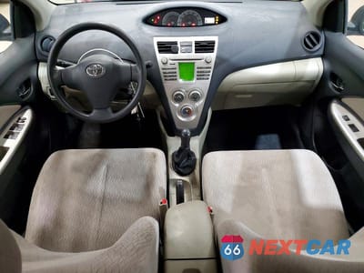 Zdjęcie 8 z 12 samochodu: 2007 TOYOTA YARIS BASE VIN:JTDBT903871121524 - miniatura