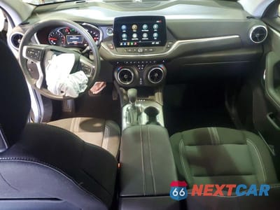 Zdjęcie 8 z 13 samochodu: 2025 CHEVROLET BLAZER 2LT VIN:3GNKBCR44SS126407 - miniatura
