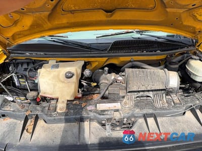 Zdjęcie 7 z 10 samochodu: 2004 GMC SAVANA CUTAWAY G3500 VIN:1GDGG31V141906479 - miniatura