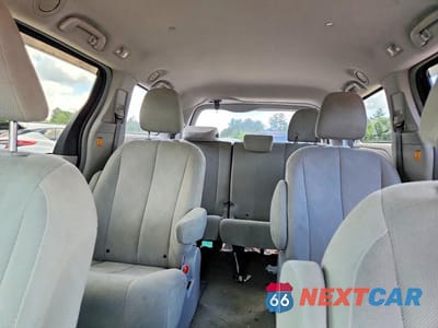 Zdjęcie 10 z 13 samochodu: 2013 TOYOTA SIENNA L 7-PASSENGER VIN:5TDZK3DCXDS365568 - miniatura