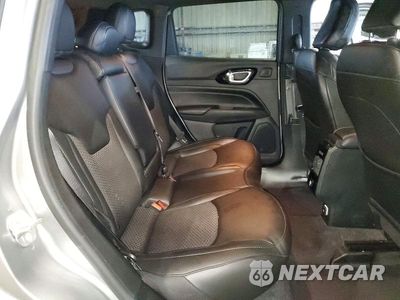 Zdjęcie 11 z 13 samochodu: 2022 JEEP COMPASS LATITUDE VIN:3C4NJDBB2NT228617 - miniatura