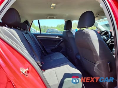Zdjęcie 10 z 12 samochodu: 2018 VOLKSWAGEN GOLF S VIN:3VWG17AU6JM251350 - miniatura
