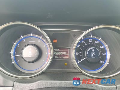 Zdjęcie 9 z 12 samochodu: 2011 HYUNDAI SONATA GLS VIN:5NPEB4ACXBH098377 - miniatura