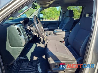 Zdjęcie 7 z 12 samochodu: 2019 CHEVROLET SILVERADO K2500 HEAVY DUTY LT VIN:2GC2KSEGXK1126863 - miniatura