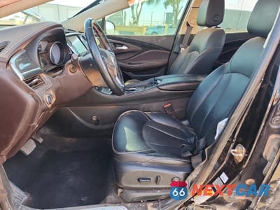 Zdjęcie 7 z 13 samochodu: 2018 BUICK ENVISION ESSENCE VIN:LRBFX1SA1JD007145 - miniatura