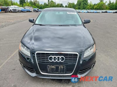 Piąte zdjęcie samochodu w środku: 2011 AUDI A3 PREMIUM VIN:WAUFEAFM1BA020246 - miniatura