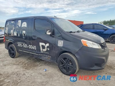 Czwarte zdjęcie samochodu z boku: 2014 NISSAN NV200 SV VIN:3N6CM0KN5EK692425 - miniatura
