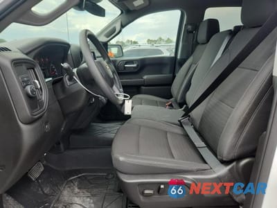 Zdjęcie 7 z 13 samochodu: 2025 CHEVROLET SILVERADO C1500 CUSTOM VIN:1GCRABEK3SZ238532 - miniatura