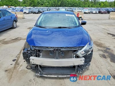 Piąte zdjęcie samochodu w środku: 2017 NISSAN MAXIMA 3.5 SR VIN:1N4AA6AP7HC393057 - miniatura
