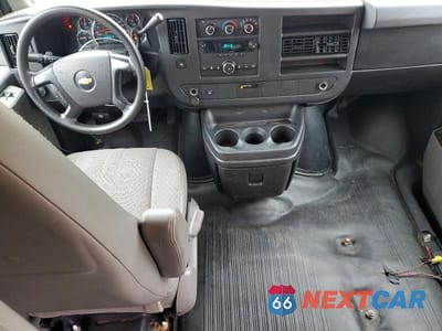 Zdjęcie 8 z 14 samochodu: 2014 CHEVROLET EXPRESS G1500 VIN:1GCSHAF44E1140068 - miniatura