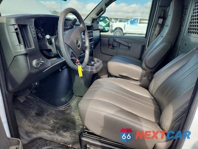 Zdjęcie 7 z 13 samochodu: 2025 CHEVROLET EXPRESS G2500 VIN:1GCWGAF74S1146608 - miniatura