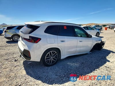 Trzecie zdjęcie samochodu z tyłu: 2023 BMW X1 XDRIVE28I VIN:WBX73EF00P5W05534 - miniatura