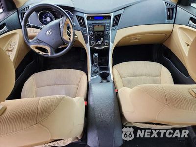 Zdjęcie 8 z 12 samochodu: 2012 HYUNDAI SONATA/GL/ VIN:5NPEB4AC6CH458116 - miniatura